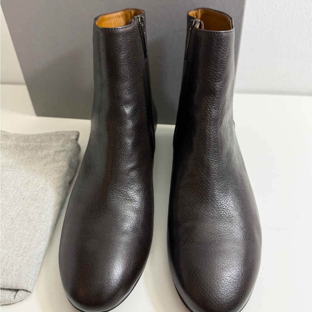 Aquatalia Uri Dolomite Ankle Boots - Picture 3 of 10